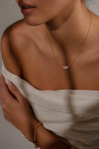 aune neckchain