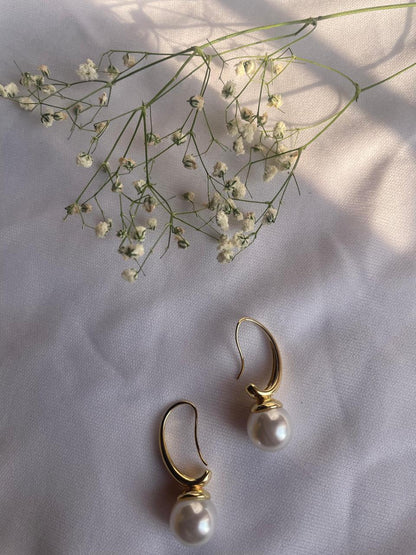 Gold Pearl Drop Earrings